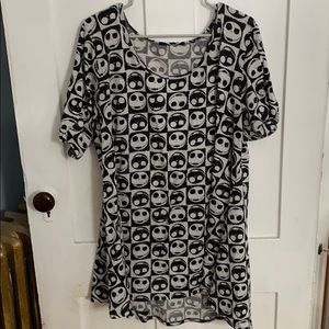 Lularoe perfect tee nightmare before Xmas